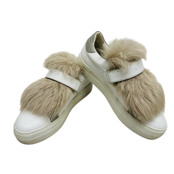 Moncler Victoire Sneakers Shoes women’s Size 7 Real Fur Trim Slip-On White - Picture 2 of 15